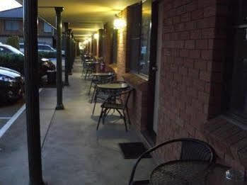 Adelong Narrabri